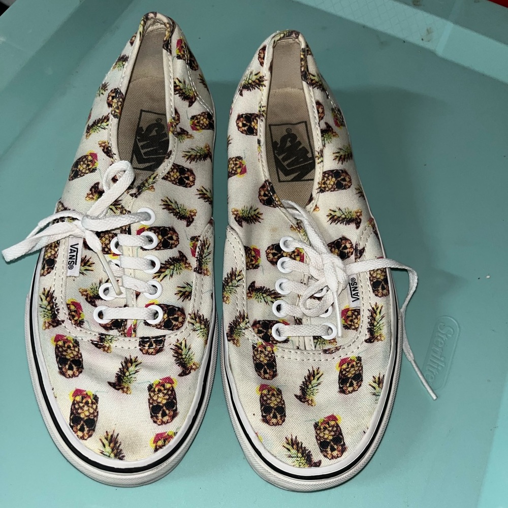 RARE Pineapple skull Vans *Drained & Confused*